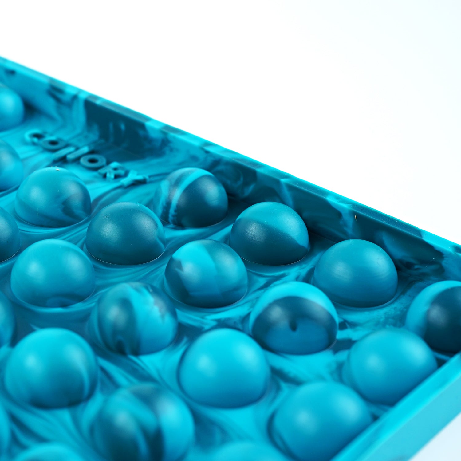 Collory Backmatten für Hundeleckerlis in Halbkugelform